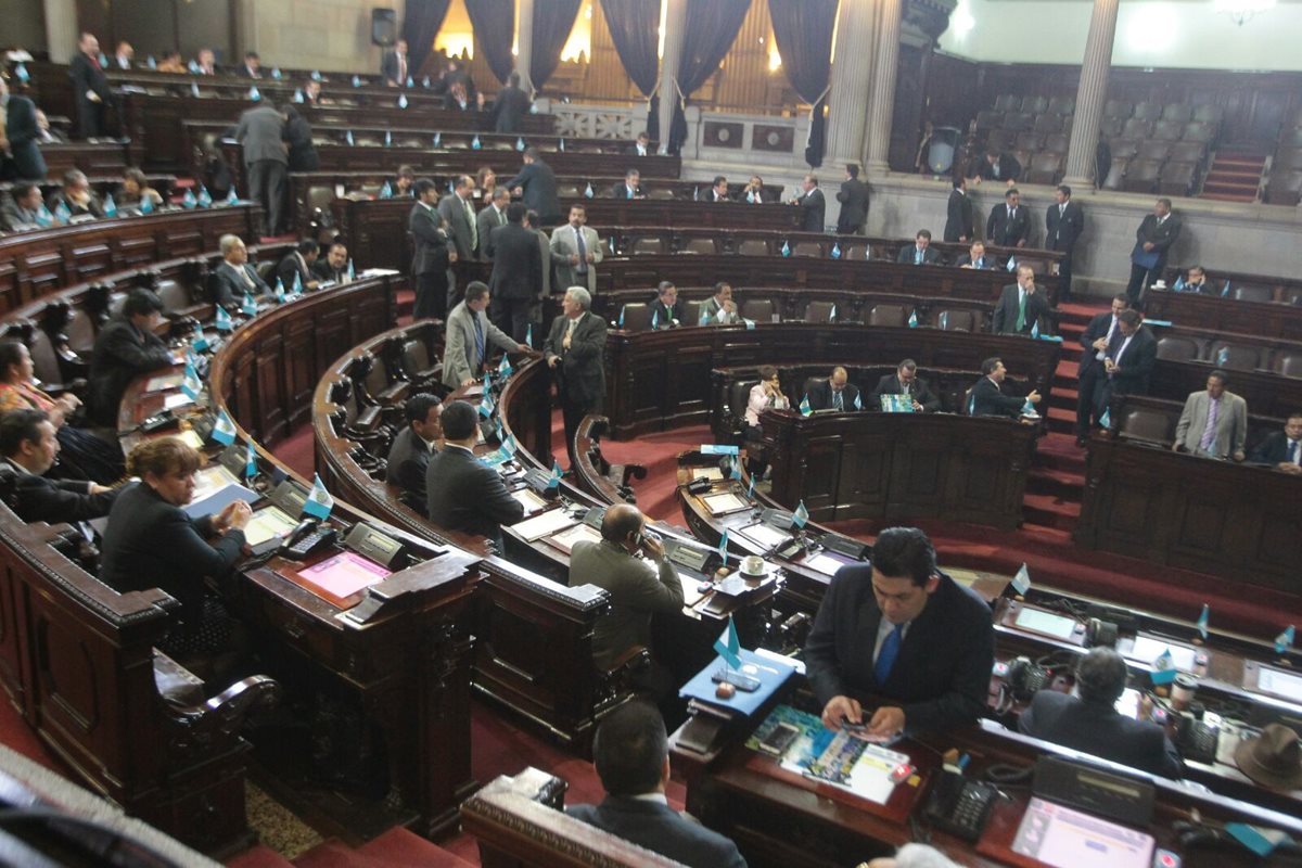 El Congreso conocería este jueves el informe para integrar la pesquisidora que conozca el caso del magistrado Vladimir Aguilar. (Foto Prensa Libre: Hemeroteca PL)