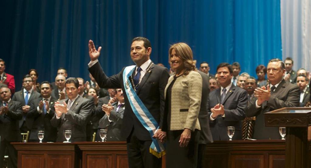 El presidente Jimmy Morales asumió la presidencia en 2016 y ha gobernado dos años llenos de enfrentamientos judiciales. (Foto Prensa Libre: Hemeroteca PL).