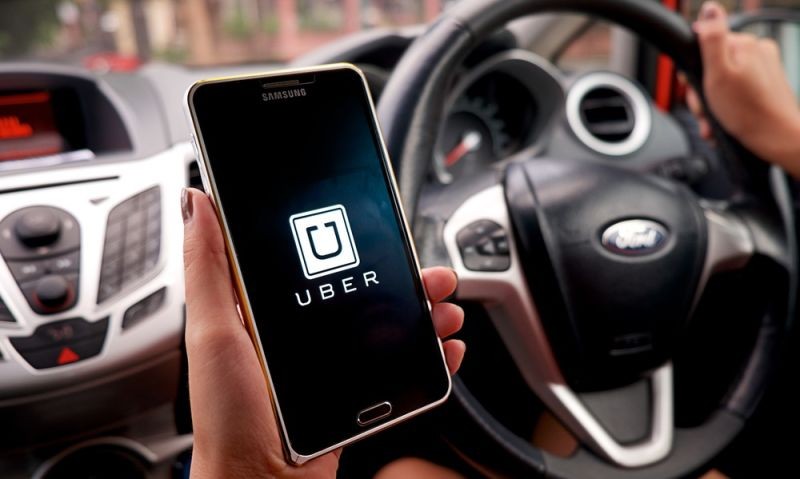 Uber lleva más de tres meses recibiendo solicitudes de pilotos interesados en prestar servicio para la empresa con sede en San Francisco, California.(Foto Prensa Libre: static.betazeta.com)