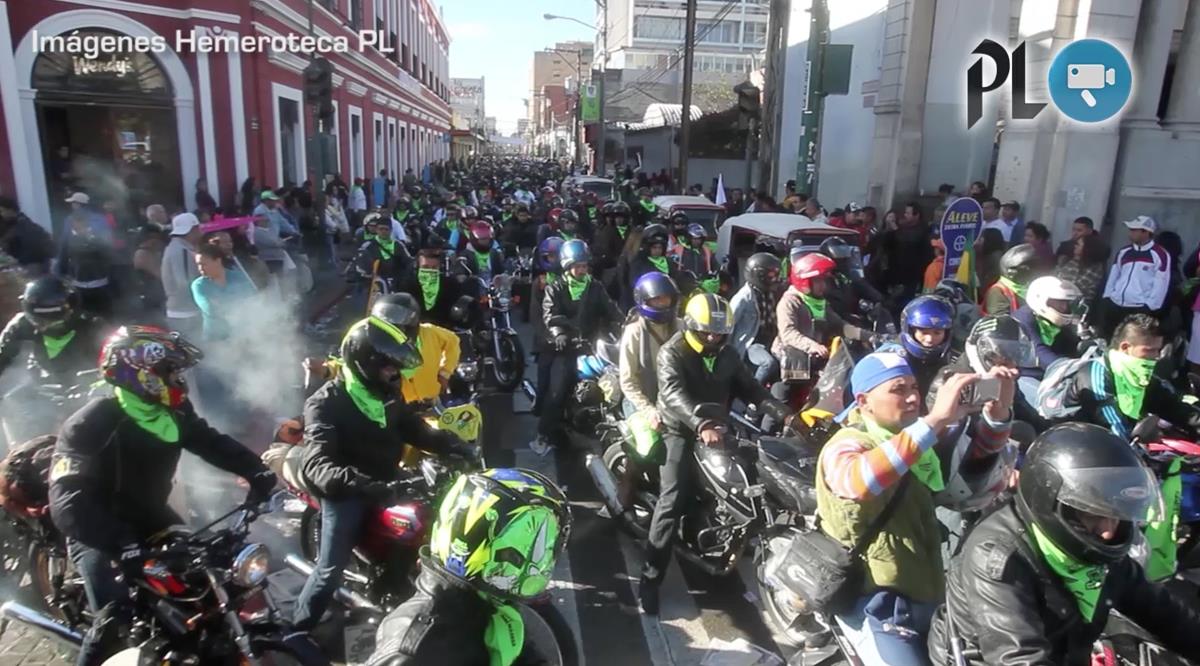 Miles de motoristas participarán en la Caravana del Zorro el próximo sábado 6 de febrero. (Foto Prensa Libre: Hemeroteca PL).