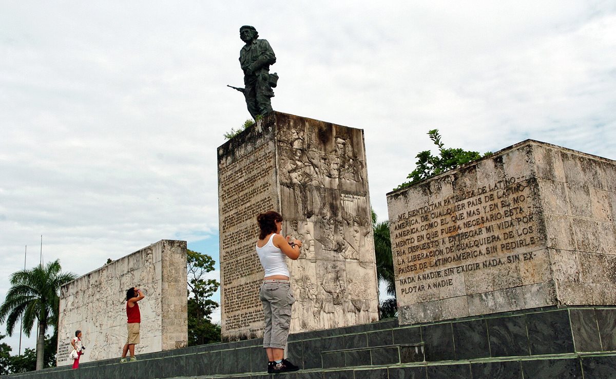 Mausoleo del Che Guevara en Santa Clara, Cuba. (Foto: EFE)