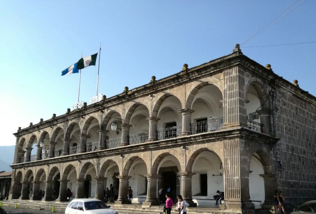 Comuna de Antigua, donde uno de los condenados desempeñó el cargo de auditor sin contar con el título correspondiente. (Foto Prensa Libre: Miguel López).