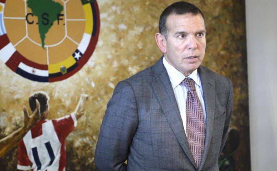 La defensa del paraguayo Juan Ángel Napout, pidió más tiempo para reunir parte de la fianza. (Foto Prensa Libre: AFP)