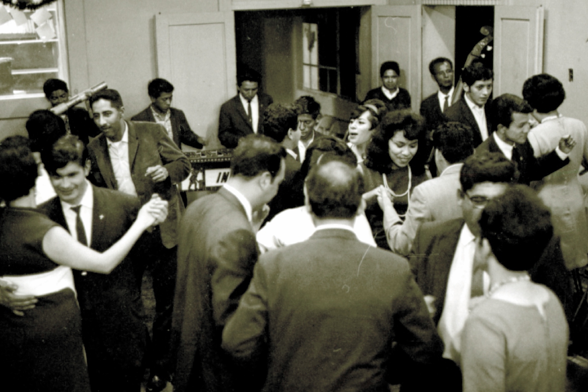 Agasajo de la Radio 1210, en la Ciudad de Guatemala, en enero de 1968.