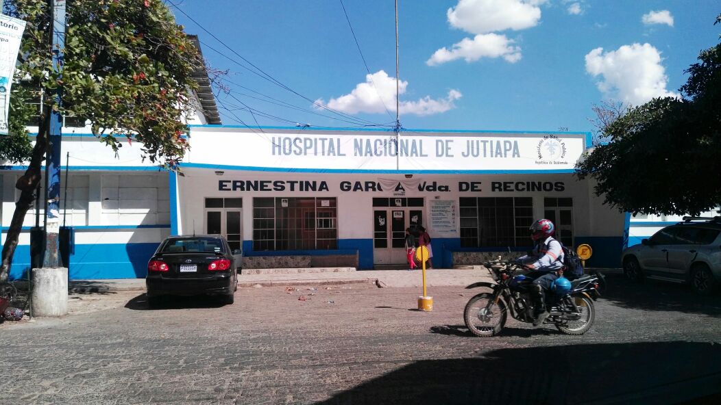 Hospital Nacional de Jutiapa donde murió el oficial Franklin Barrera Recinos. Foto Prensa Libre: Hugo Oliva.