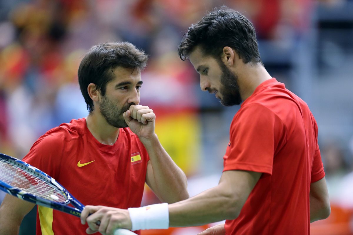 Los españoles Marc Lopez y Feliciano Lopez perdieron contra los croatas Marin Draganja y Nikola Mektic. (Foto Prensa Libre: AFP).