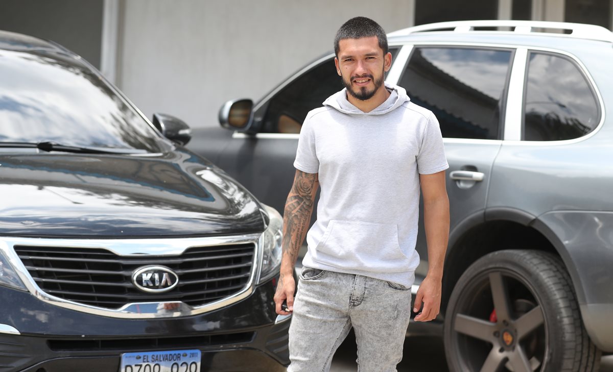 Jaime Alas se ha entrenado de manera normal con los rojos y este miércoles espera ser titular contra Xelajú. (Foto Prensa Libre: Francisco Sánchez).