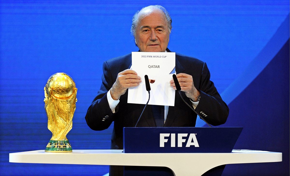 Joseph Blatter reconoció que debió haber terminado antes su carrera en la Fifa. (Foto Prensa Libre: EFE)