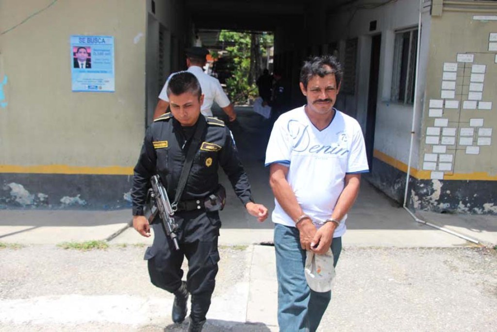 Edin Osbaldo Calderón es sindicado de violencia contra la mujer. (Foto Prensa Libre: Walfredo Obando)