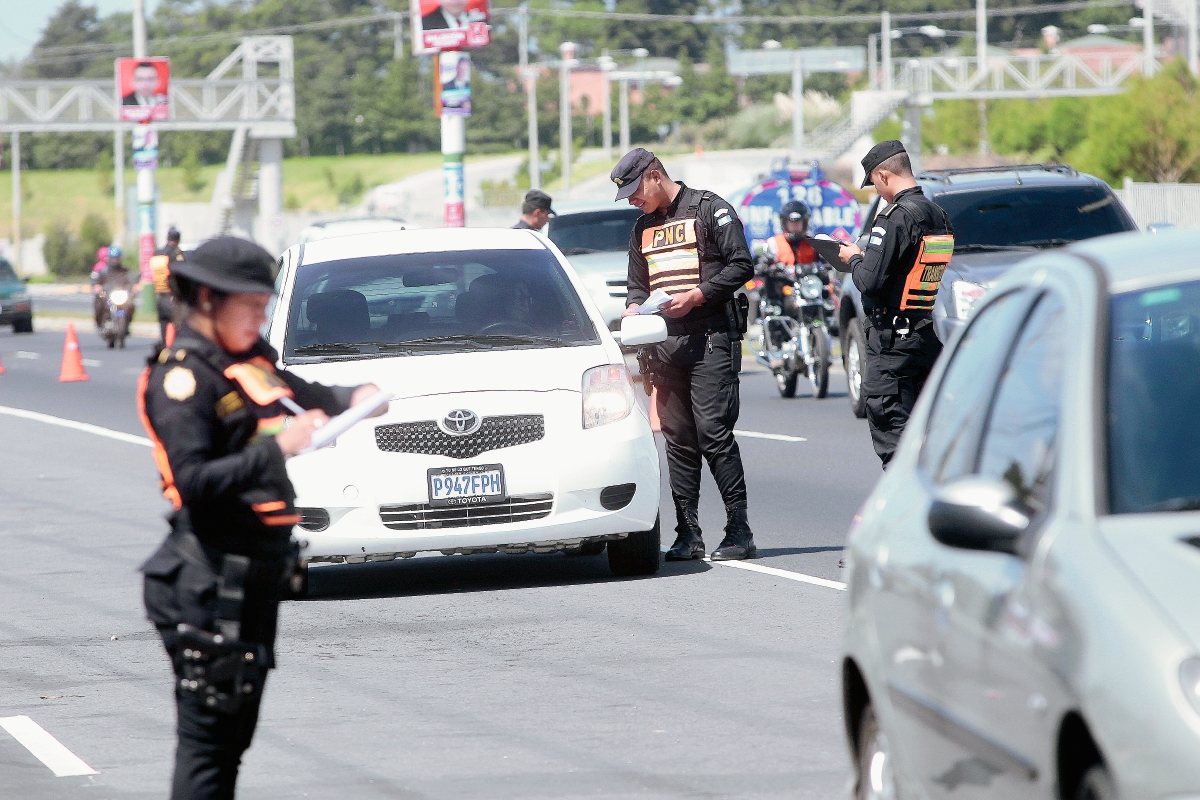 El plan Navideño de Seguridad comenzará este martes a partir de las 12 horas informó Gobernación. (Foto Prensa Libre: Hemeroteca PL)