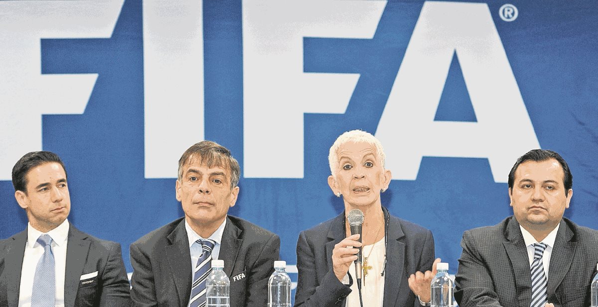 Adela Camacho de Torrebiarte lidera el Comité de Regularización impuesto por Fifa. (Foto Prensa Libre: Hemeroteca PL)
