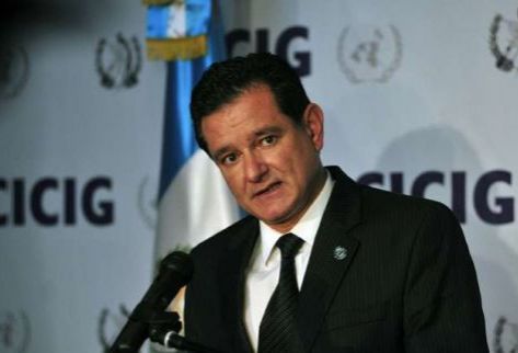 Carlos Castresana, durante la conferencia de prensa. (Foto Prensa Libre: EFE)