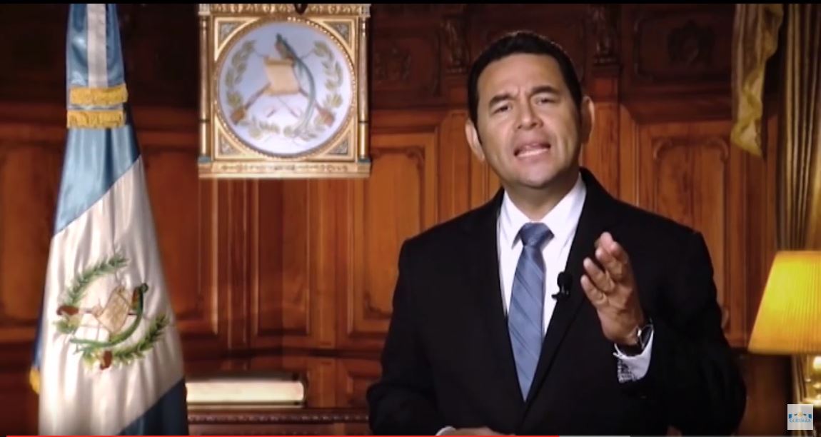 El presidente Jimmy Morales hace una evaluación de sus primeros 100 días al frente del Gobierno. (Foto Prensa Libre: Óscar Rivas)