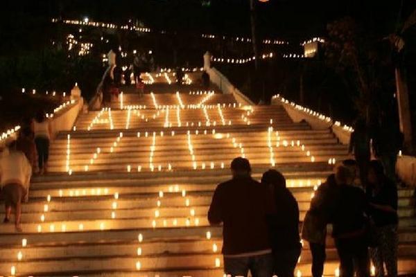 Iluminación  de  gradas en el 2012.