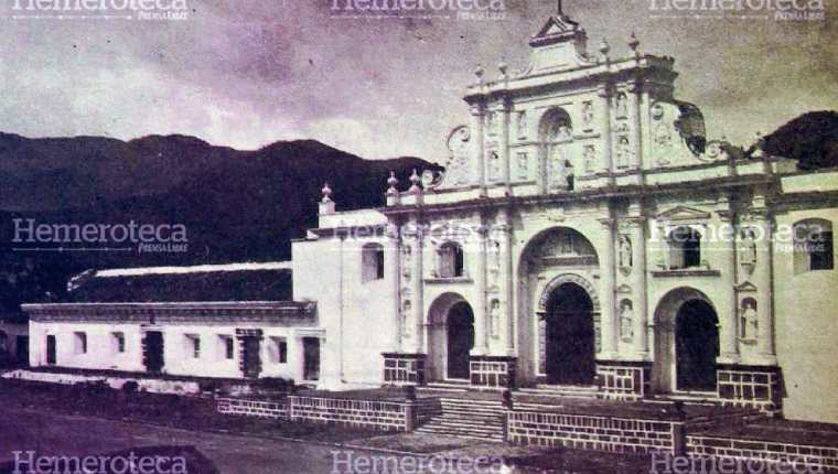 La Catedral de Antigua Guatemala hace 140 años. Foto: E. Muybridge, 1875