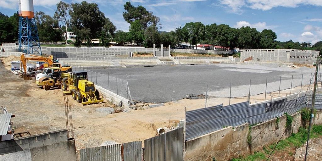 El estadio estaba abandonado desde 2015 por falta de fondos en el Ministerio de Cultura. (Foto Prensa Libre: Hemeroteca PL)