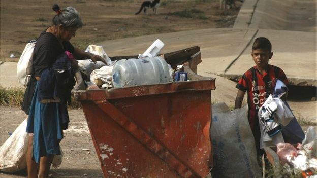 Muchas madres en Venezuela tienen serios problemas para mantener a sus hijos. NURPHOTO/GETTY IMAGES