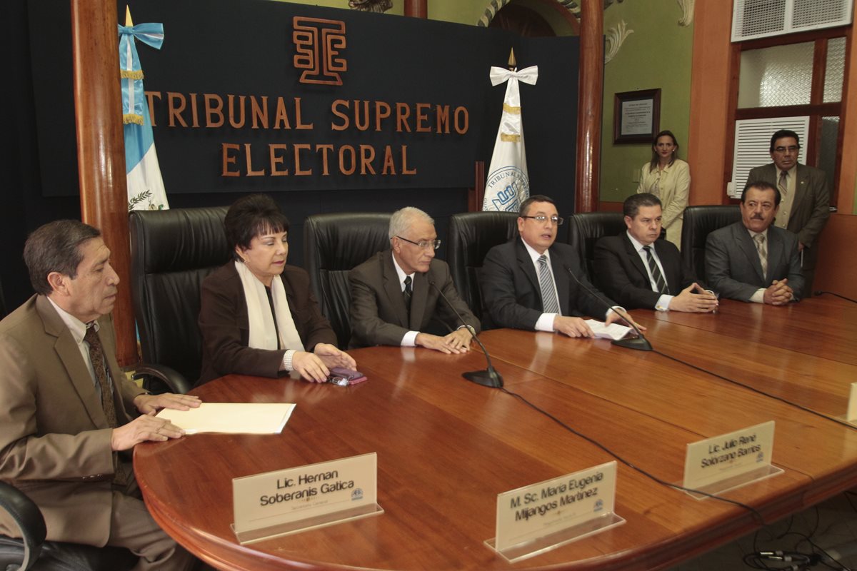 Pleno de magistrados del TSE. (Foto Prensa Libre: Hemeroteca PL)