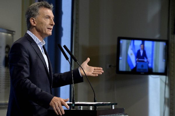 Mauricio Macri, habla en una conferencia de prensa en Buenos Aires. (Foto Prensa Libre: EFE)