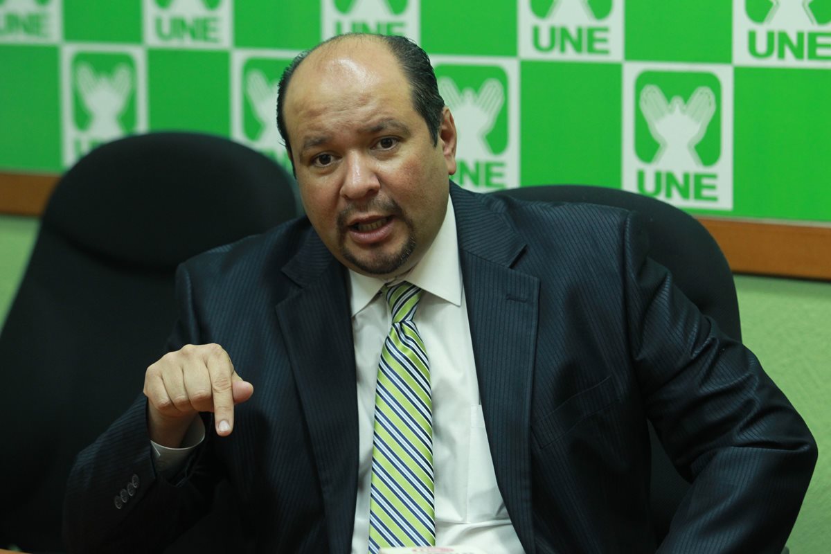 Diputado de la UNE, Orlando Blanco. (Foto Prensa Libre: Hemeroteca PL).