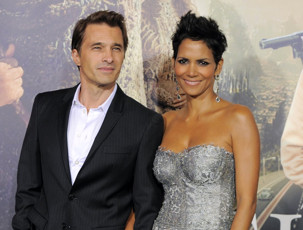 La actriz Halle Berry y el intérprete francés Olivier Martinez se divorcian tras dos años de matrimonio y cinco de relación. (Foto Prensa Libre: AP).