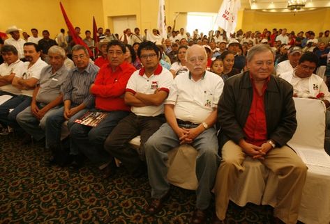 Dirigentes de izquierda que conforman el Frente Amplio. (Foto Prensa Libre: Erlie Castillo)