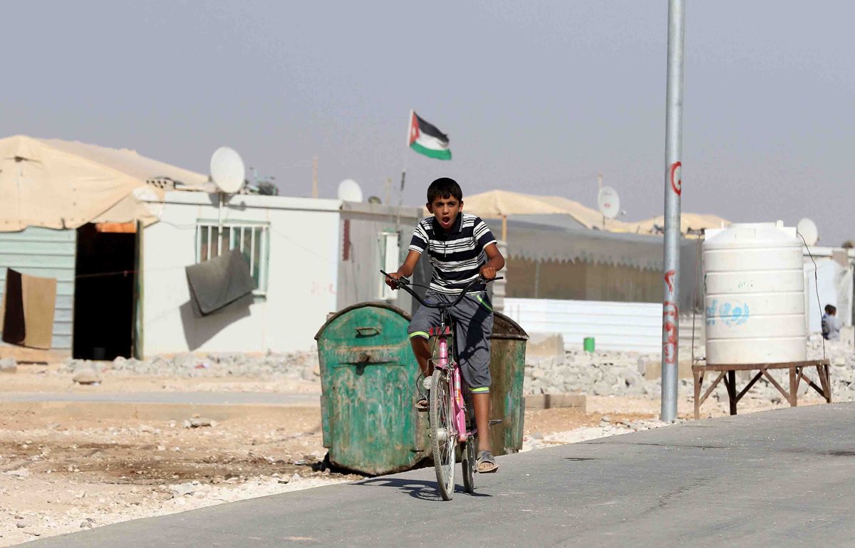 Imagen referencial. En Siria, los niños afrontan condiciones de vida precarias y el azote de la violencia. (Foto Prensa Libre: AFP).