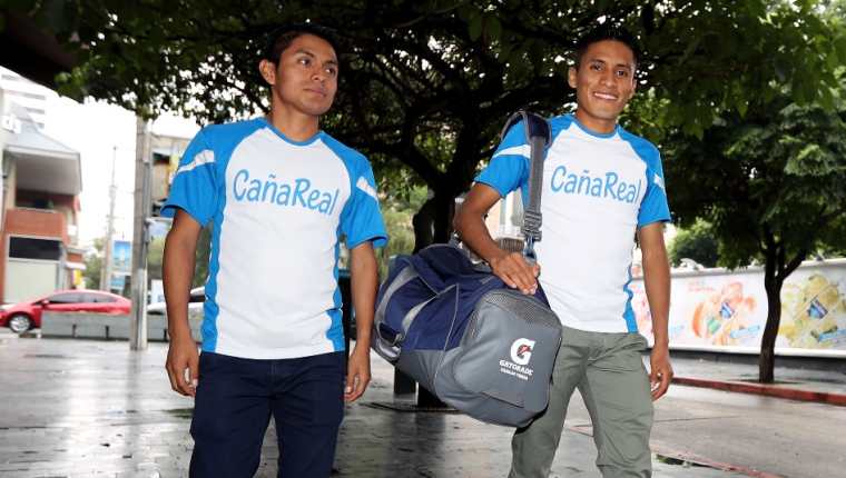 Los atletas guatemaltecos buscarán representar dignamente a Guatemala en el Medio Maratón de Cobán. (Foto Prensa Libre: Carlos Vicente)