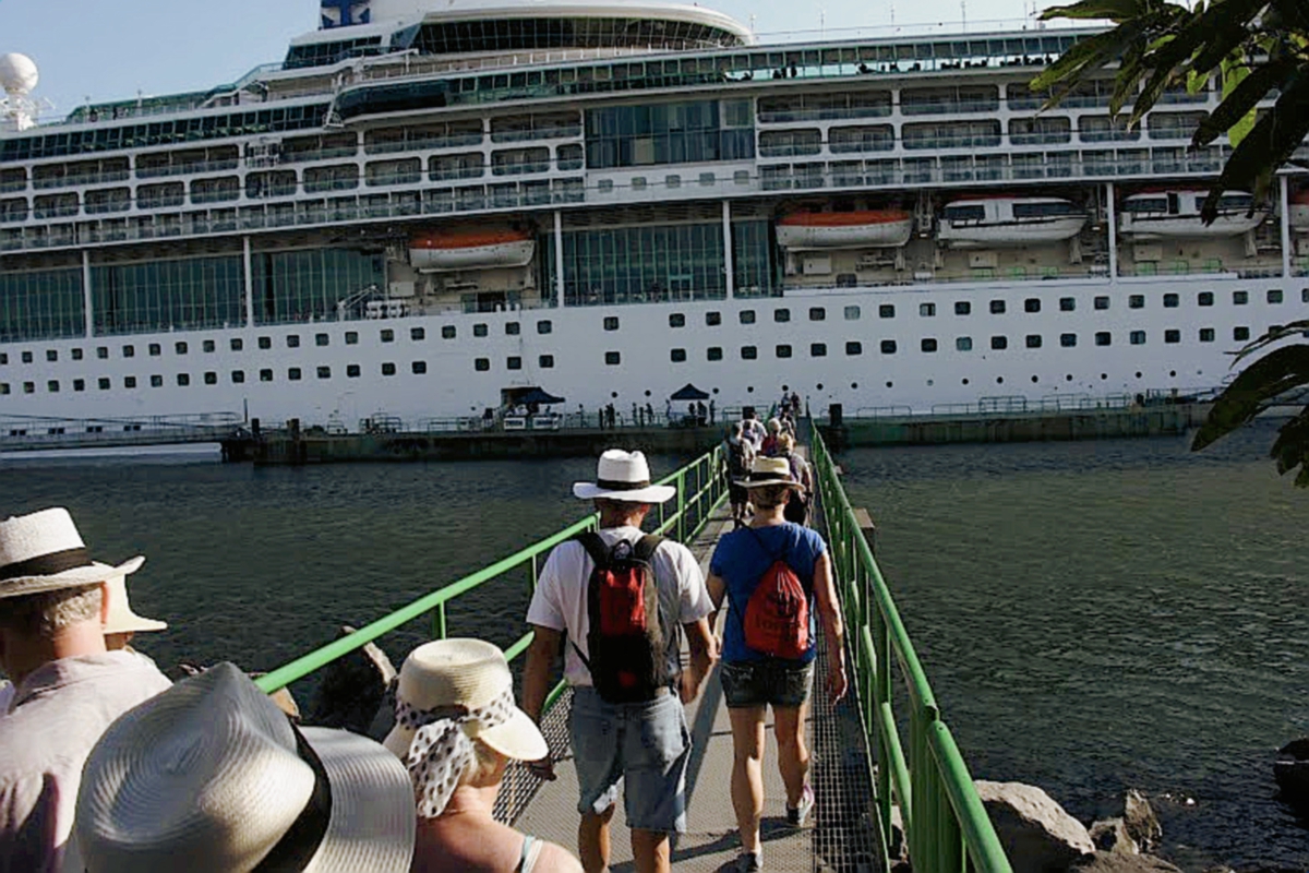 En una semana, unos 16 mil cruceristas llegarían al país en siete buques. (Foto, Prensa Libre: Cortesía Inguat)