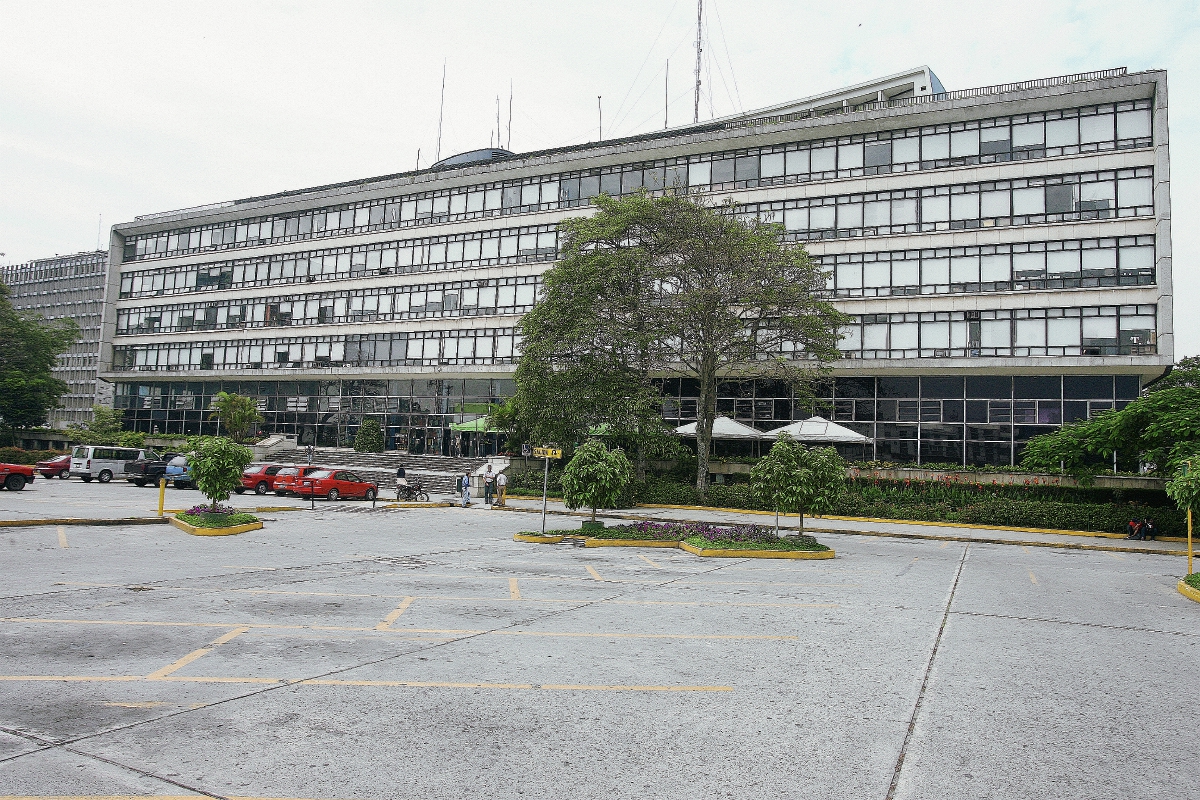 Plaza Italia, frente a la comuna capitalina. (Foto: Hemeroteca PL)