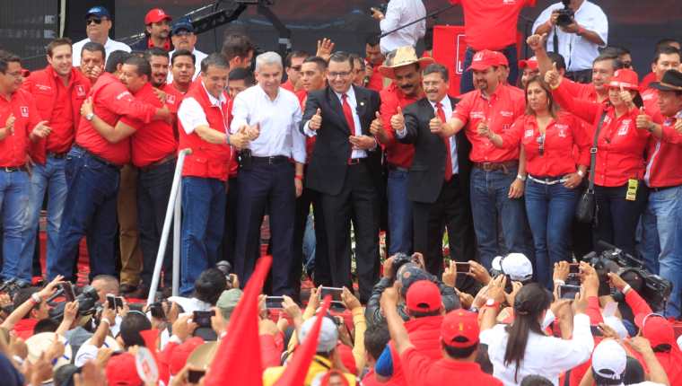 El partido Líder que impulsó a Manuel Baldizón a la presidencia será cancelado. (Foto Prensa Libre: HemerotecaPL)