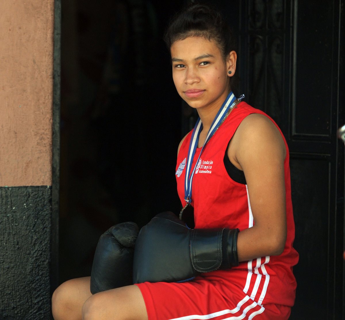 La chica entrena todos los días, en ocasiones, a doble turno. (Foto Prensa Libre: Jeniffer Gómez)
