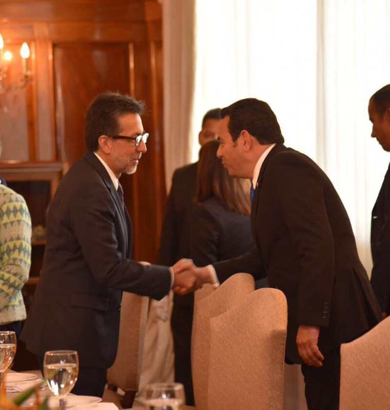 Luis Arreaga comenzó su gestión el miércoles último con la presentación de cartas credenciales al presidente Jimmy Morales. (Foto: Hemeroteca PL)