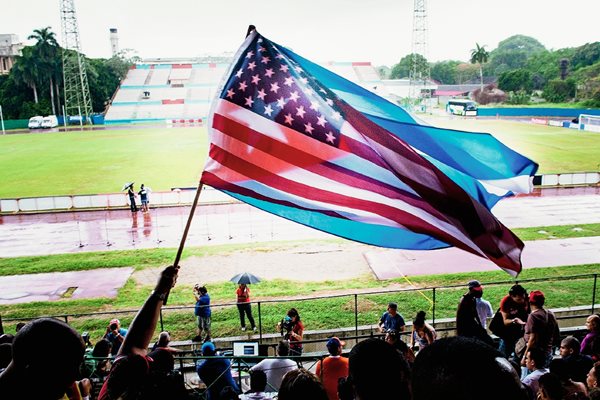 El Cosmos venció 4-1 a la selección de Cuba. (Foto Prensa Libre: AFP).