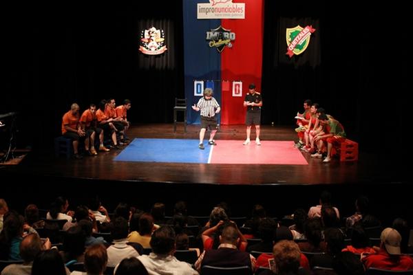 Torneo cómico que se efectúa en el Teatro Dick Smith, del IGA. (Foto Prensa Libre: Esbin García)<br _mce_bogus="1"/>