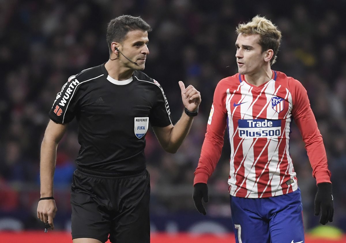 Antoine Griezmann podría dejar el Atlético la próxima temporada. (Foto Prensa Libre: AFP)