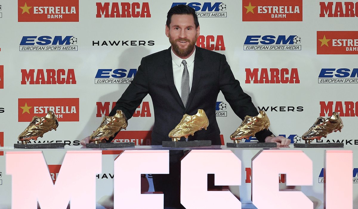 El argentino Lionel Messi es el único jugador que ha ganado cinco botas de oro. (Foto Prensa Libre: AFP)