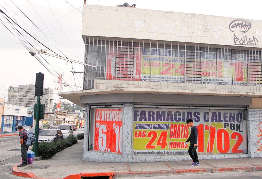 La SAT tiene juicios penales y económico-coactivos, espera  recuperar deuda tributaria millonaria de comercios que evaden al fisco. (Foto Prensa Libre: Hemeroteca PL )