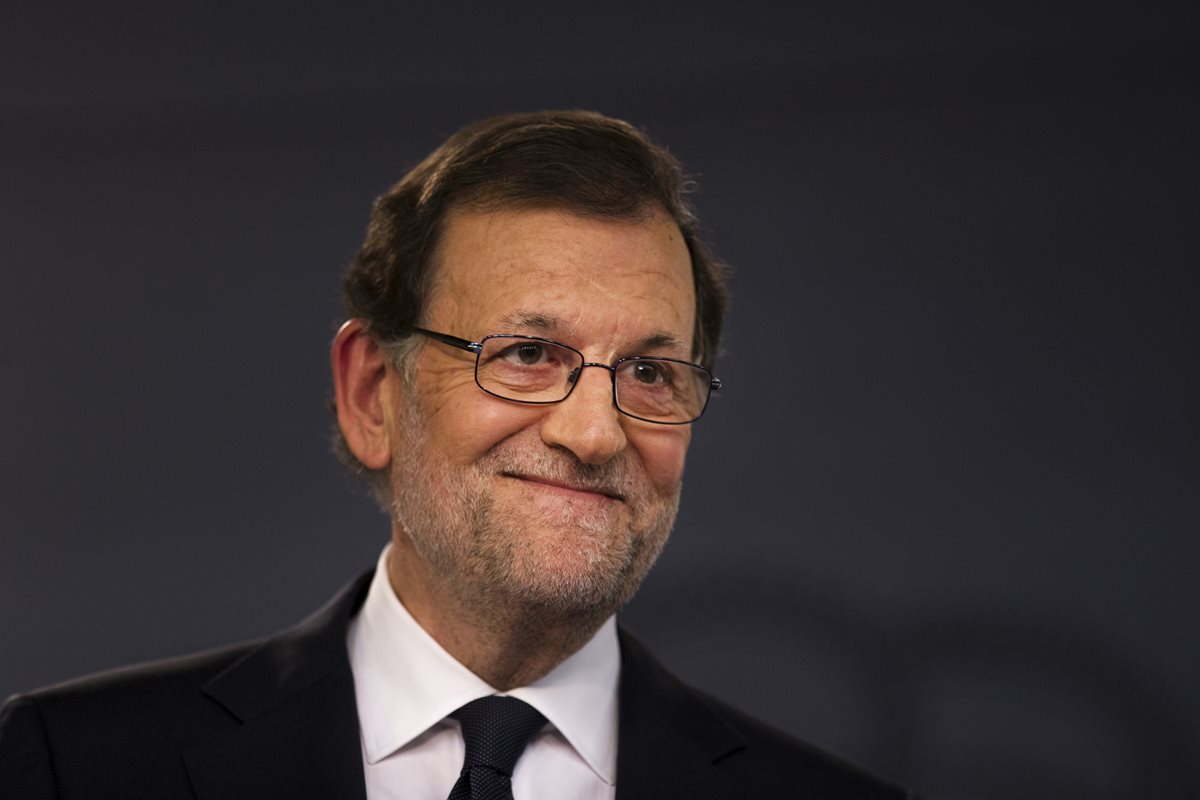 Mariano Rajoy, jefe del gobierno español, tiene grandes posibilidades de ser reelecto el sábado próximo. (Foto Prensa Libre: AP).