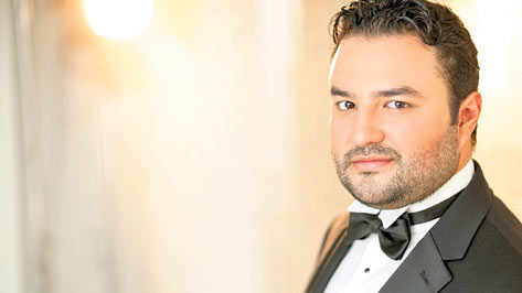 Tenor nacional habla sobre su triunfo en Operalia. (Foto Prensa Libre: Archivo)