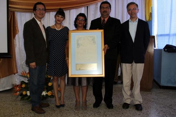 Personal del  hospital  de Quiché recibe  certificación como  amigo de  lactancia materna. (Foto Prensa Libre: Óscar Figueroa)