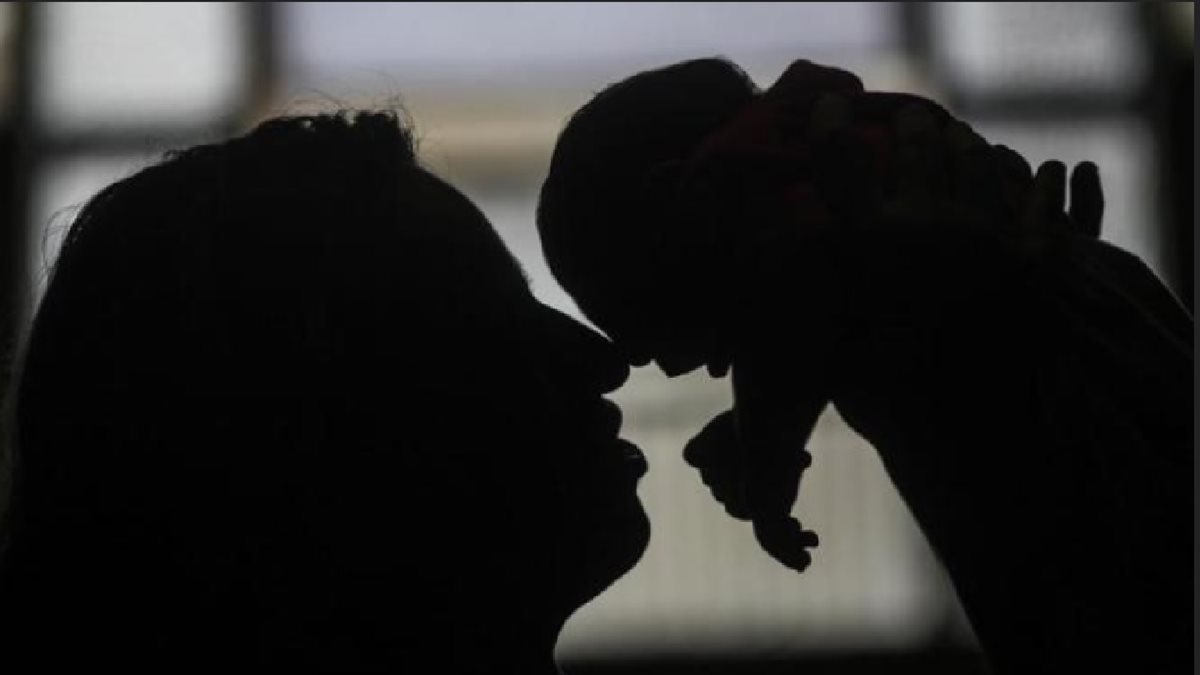 Nace en España el primer bebé con microcefalia causada por zika en Europa.(Foto Prensa Libre: EFE)