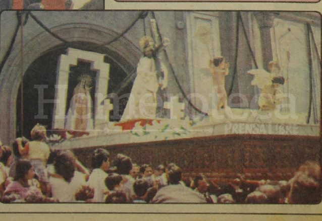 El 1 de octubre de 1984 Prensa Libre destacaba en su portada la salida de la procesión extraordinaria del Centenario de traslación de las imagenes de la desaparecida Escuela de Cristo hacia la Parroquia Vieja. (Foto: Hemeroteca PL)