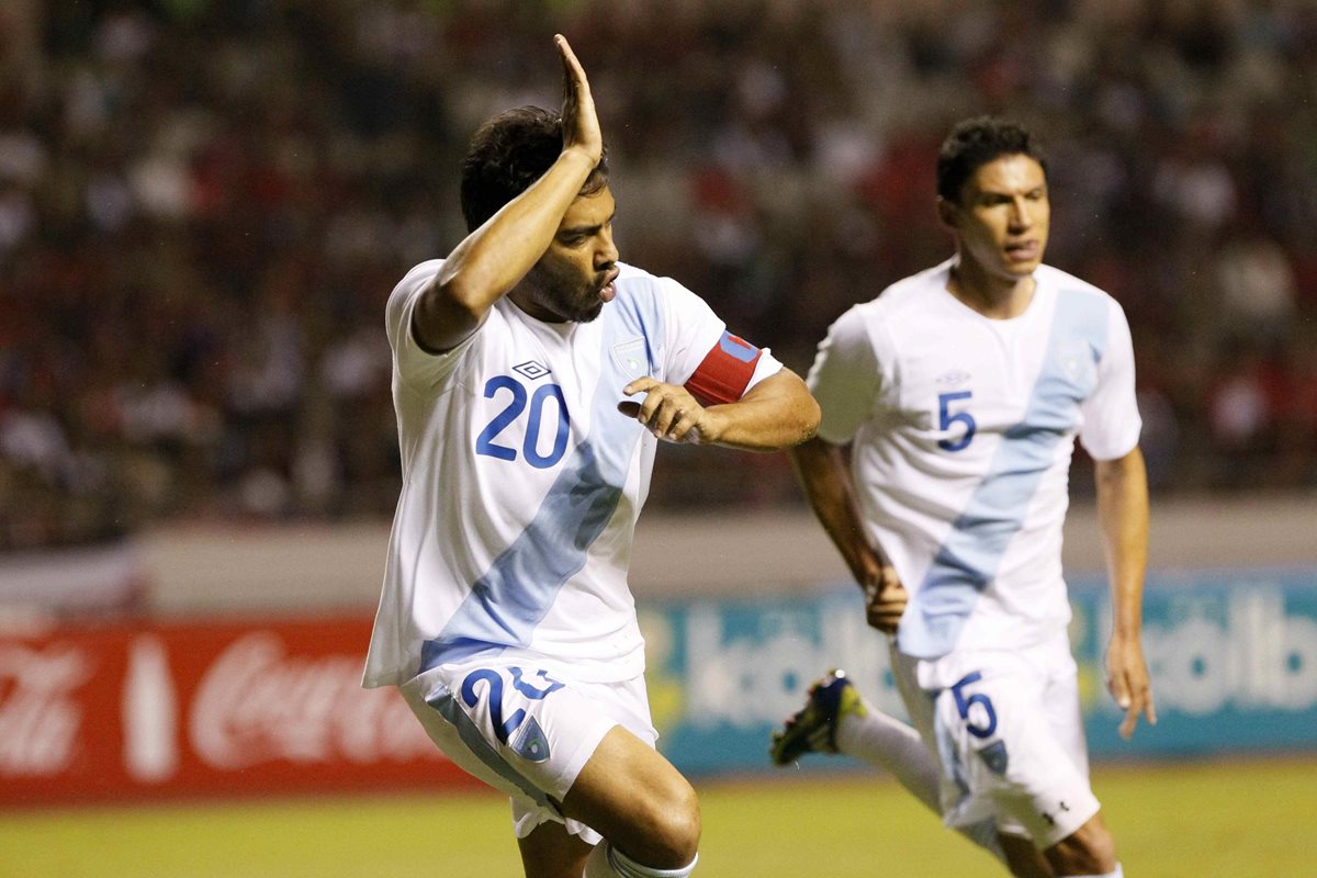 Carlos Ruiz suma 63 goles con la camisola de Guatemala. (Foto Prensa Libre: Hemeroteca PL)