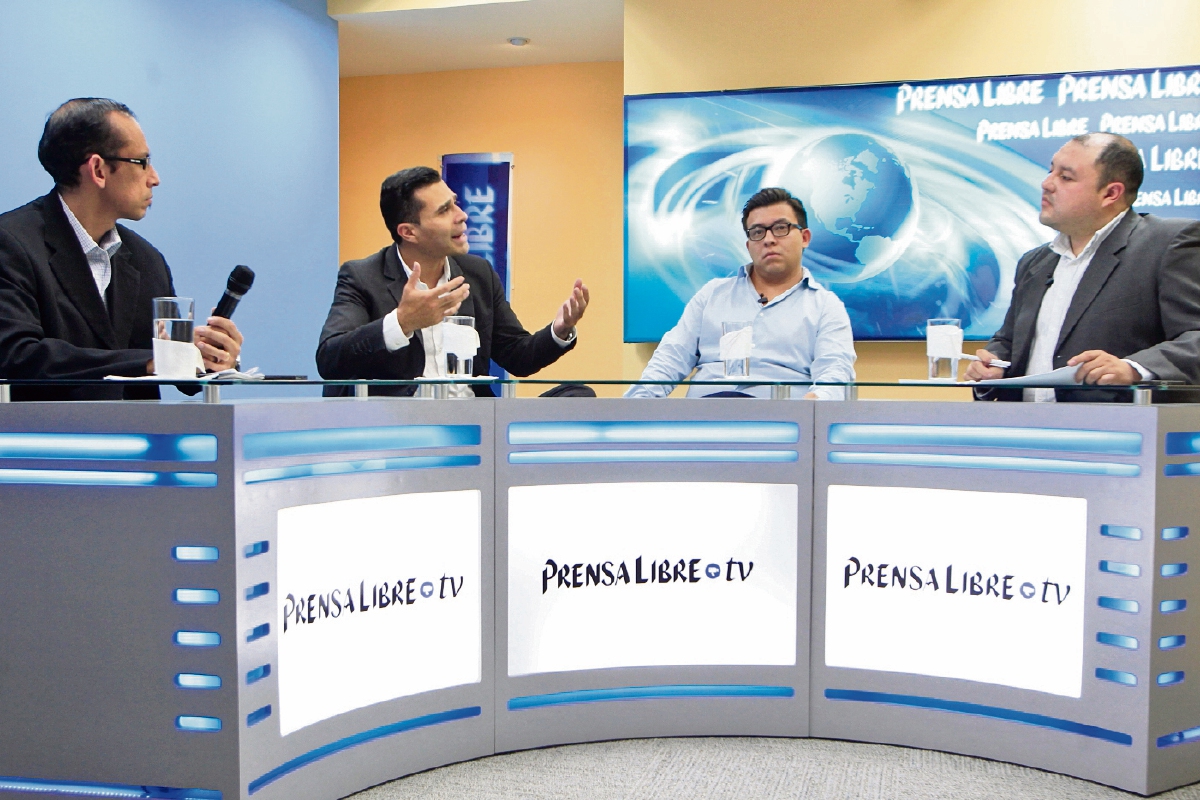 Neto bran, alcalde electo de Mixco, y Adim Maldonado, diputado electo, conversan con el periodista Geovani Contreras y el editor Antonio Barrios, en el programa Diálogo Libre.