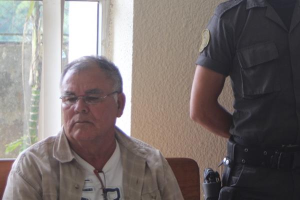 José Manuel Castañeda Aparicio fue absuelto del delito de desaparición forzada. (Foto Prensa Libre: Ángel Martín Tax)