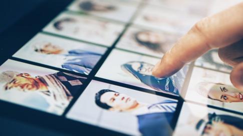 La red social tiene almacenada una base de datos de rostros de sus usuarios. GETTY IMAGES