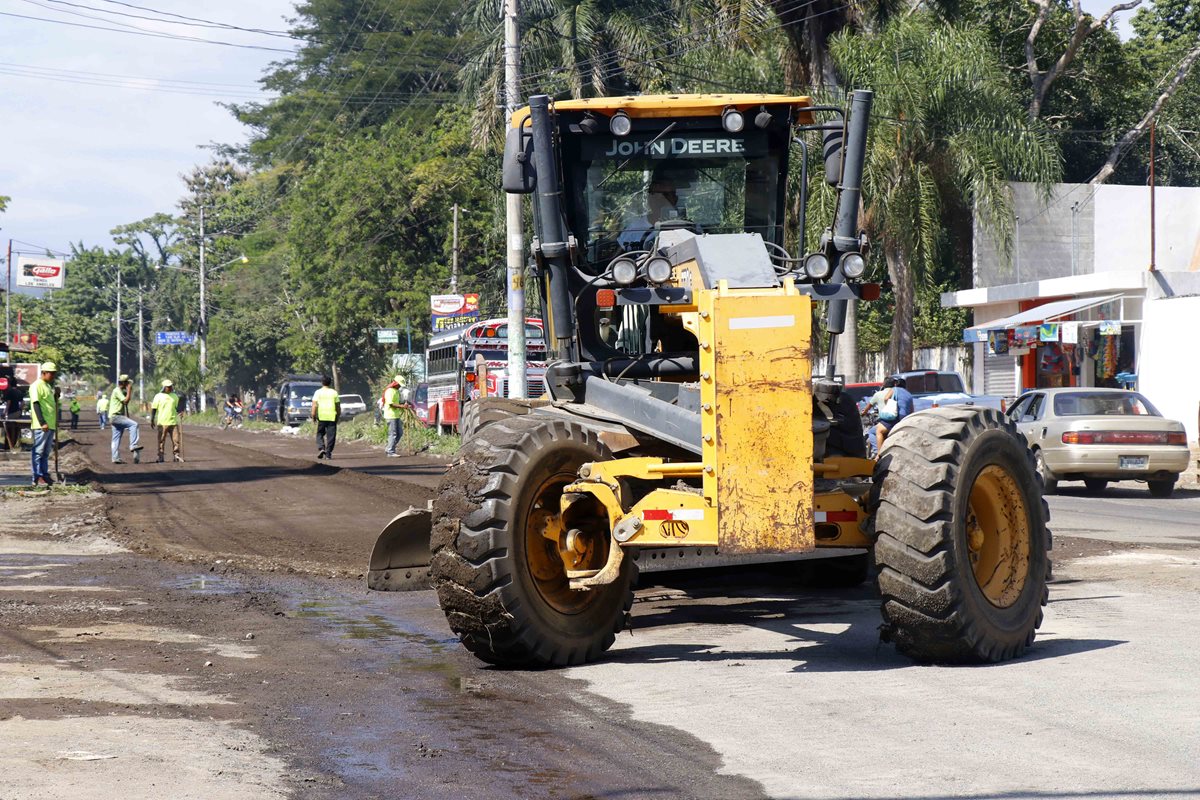 La maquinaria robada servía para los trabajos en el bulevar Centenario. (Foto Prensa Libre: Rolando Miranda).