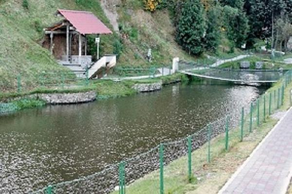 El Turicentro La Laguneta se construyó en una microcuenca del río Samalá, en Salcajá, Quetzaltenango.