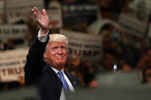 Donald Trump logra los delegados necesarios para asegurar la candidatura republicana. (Foto Prensa Libre:AFP).